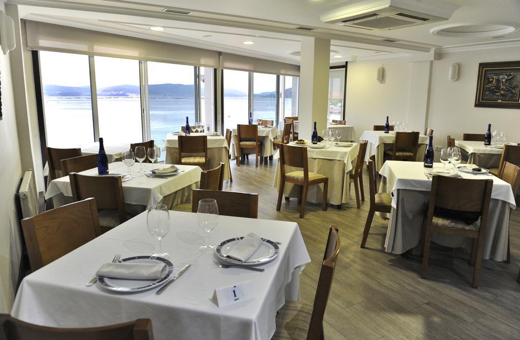 Hotel Restaurante Loureiro Bueu Eksteriør billede