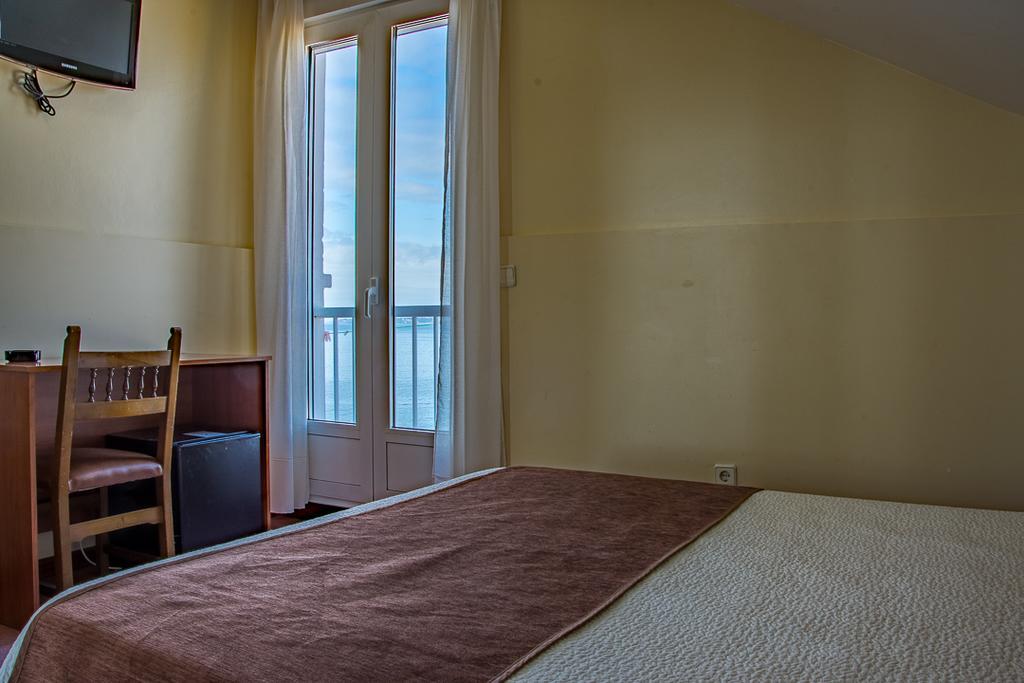 Hotel Restaurante Loureiro Bueu Eksteriør billede