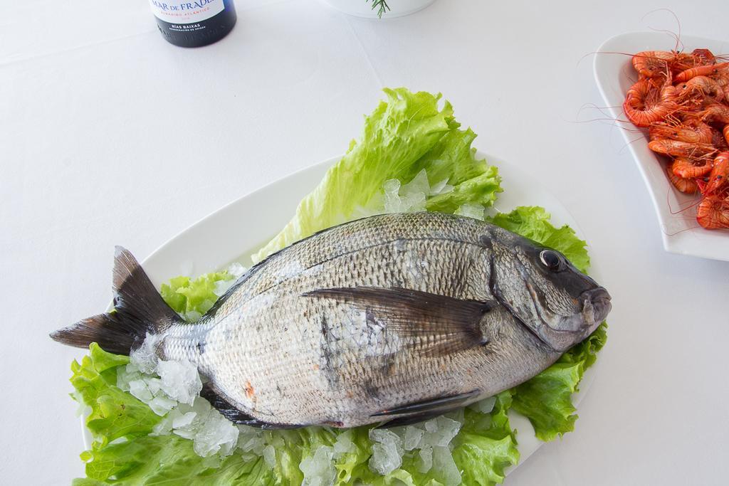 Hotel Restaurante Loureiro Bueu Eksteriør billede